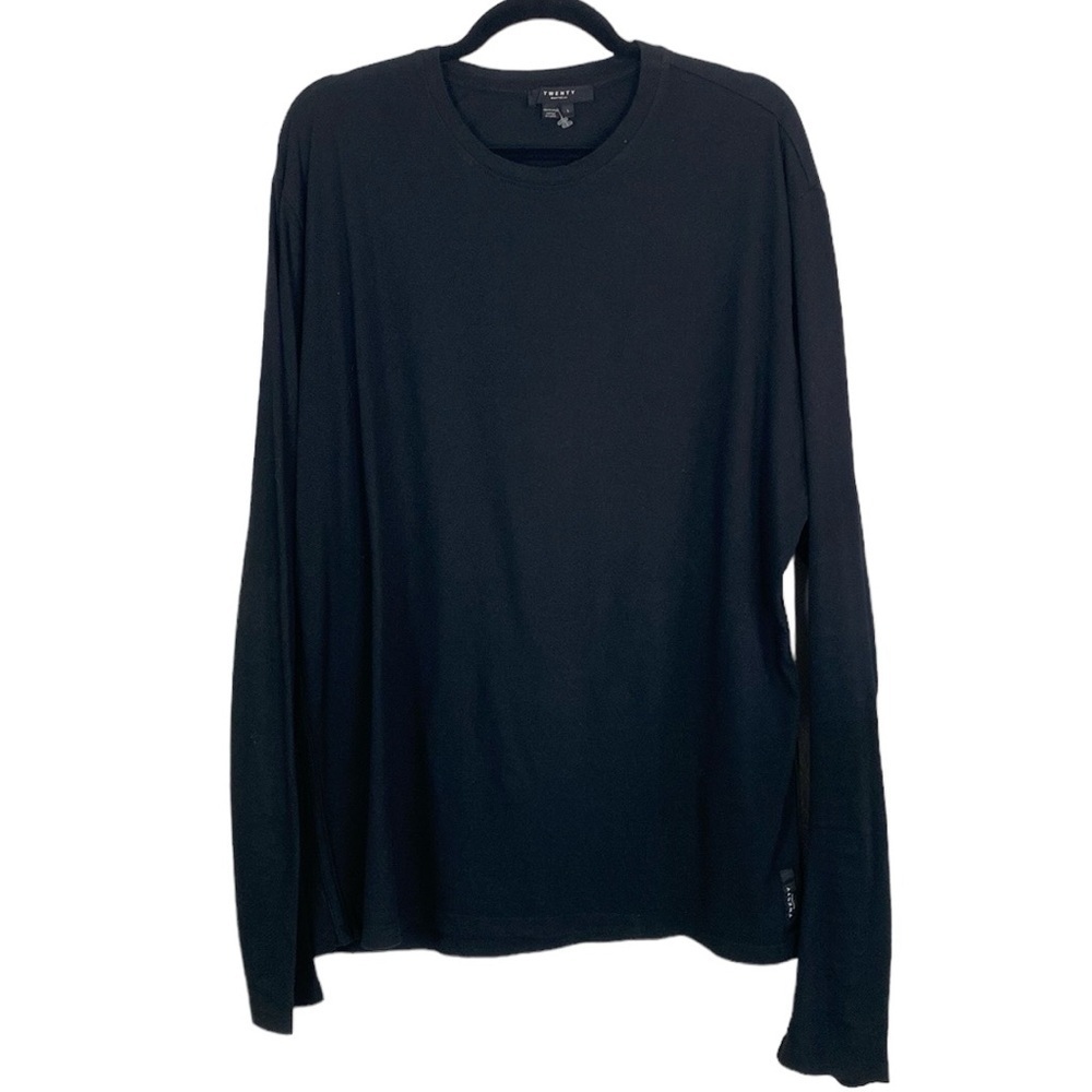Twenty Montreal black long sleeve top